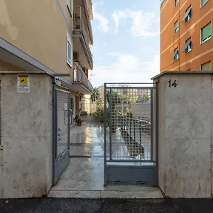 https://pigneto-delightful-apartment.it-romehotels.com